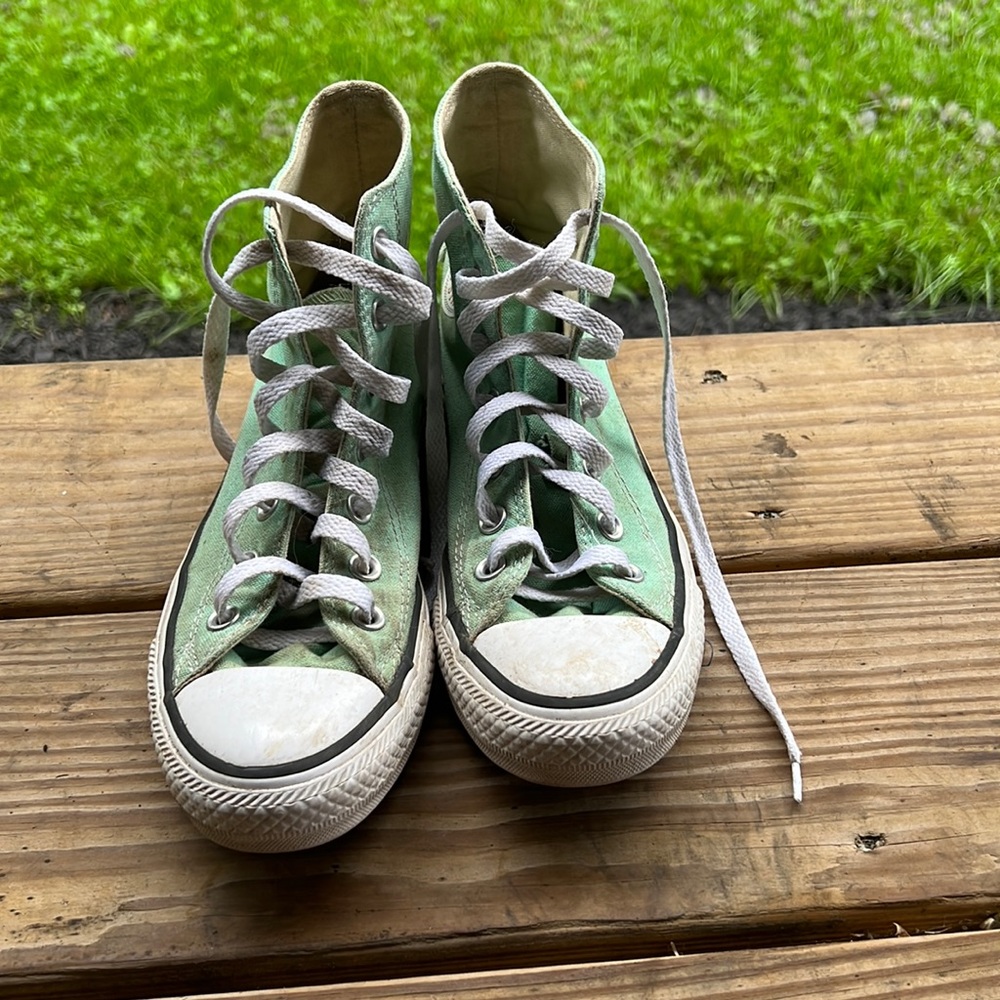 Size:Womens 7  Brand:Converse  Color:Teal
